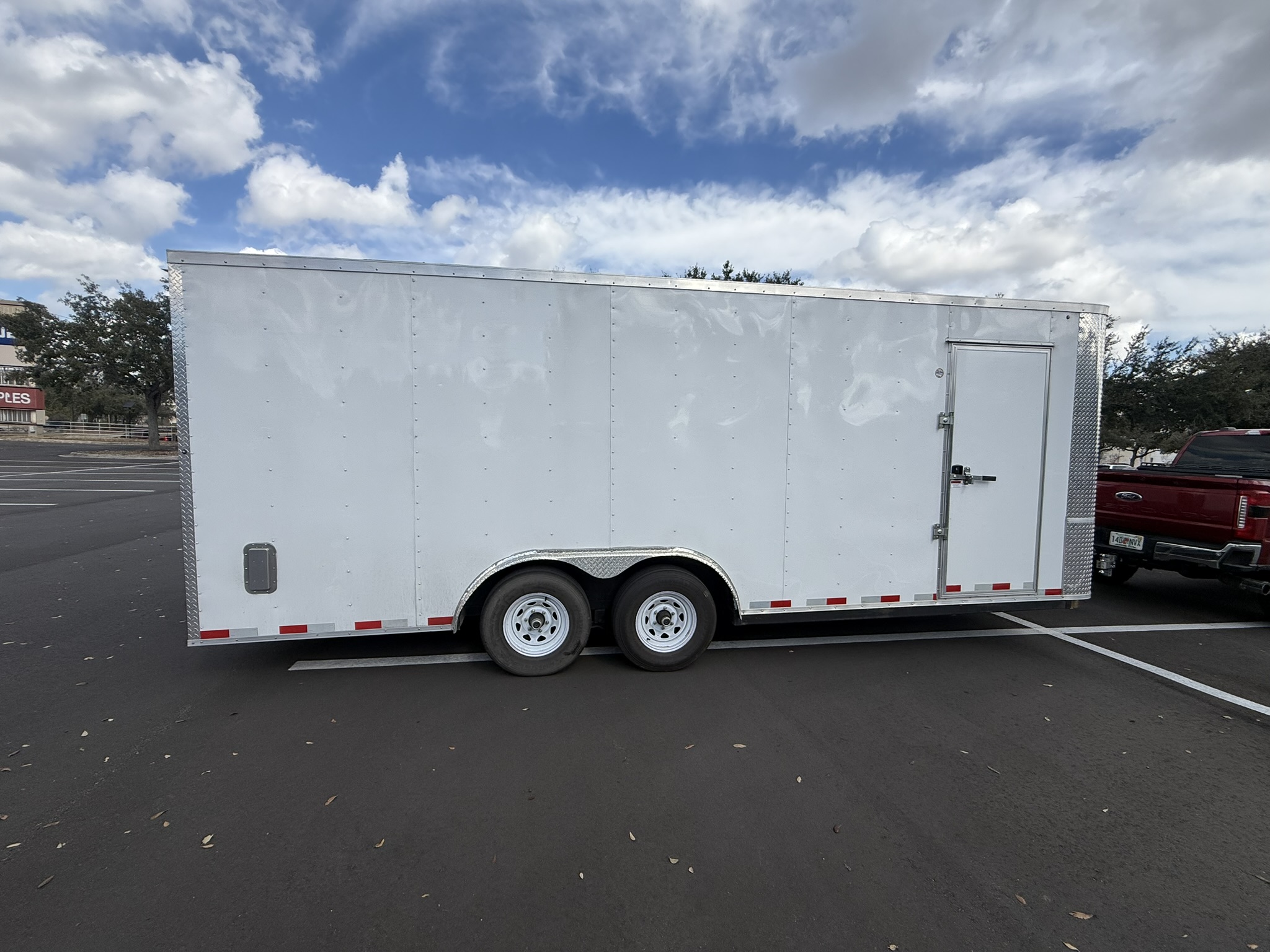 20ft Enclosed Trailer view 2